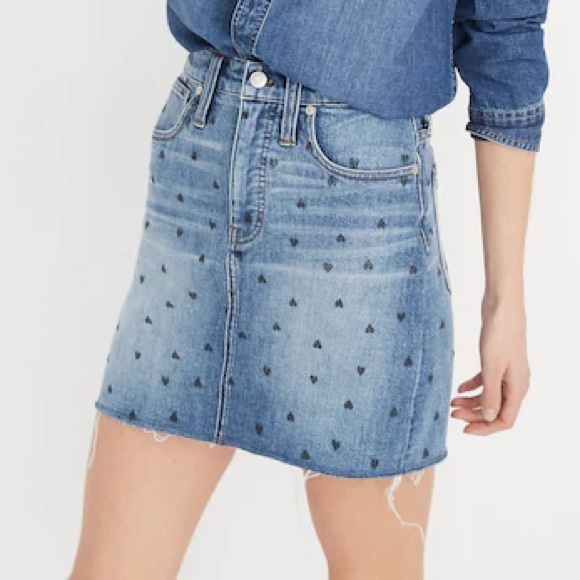 Madewell Dresses & Skirts - Madewell Blue Denim Skirt 🩵💙 98% COTTON 🦋